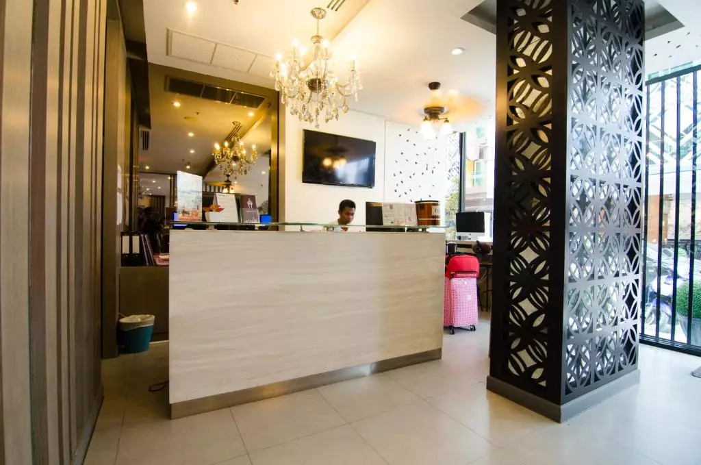 Mirage Express Patong Phuket Hotel
